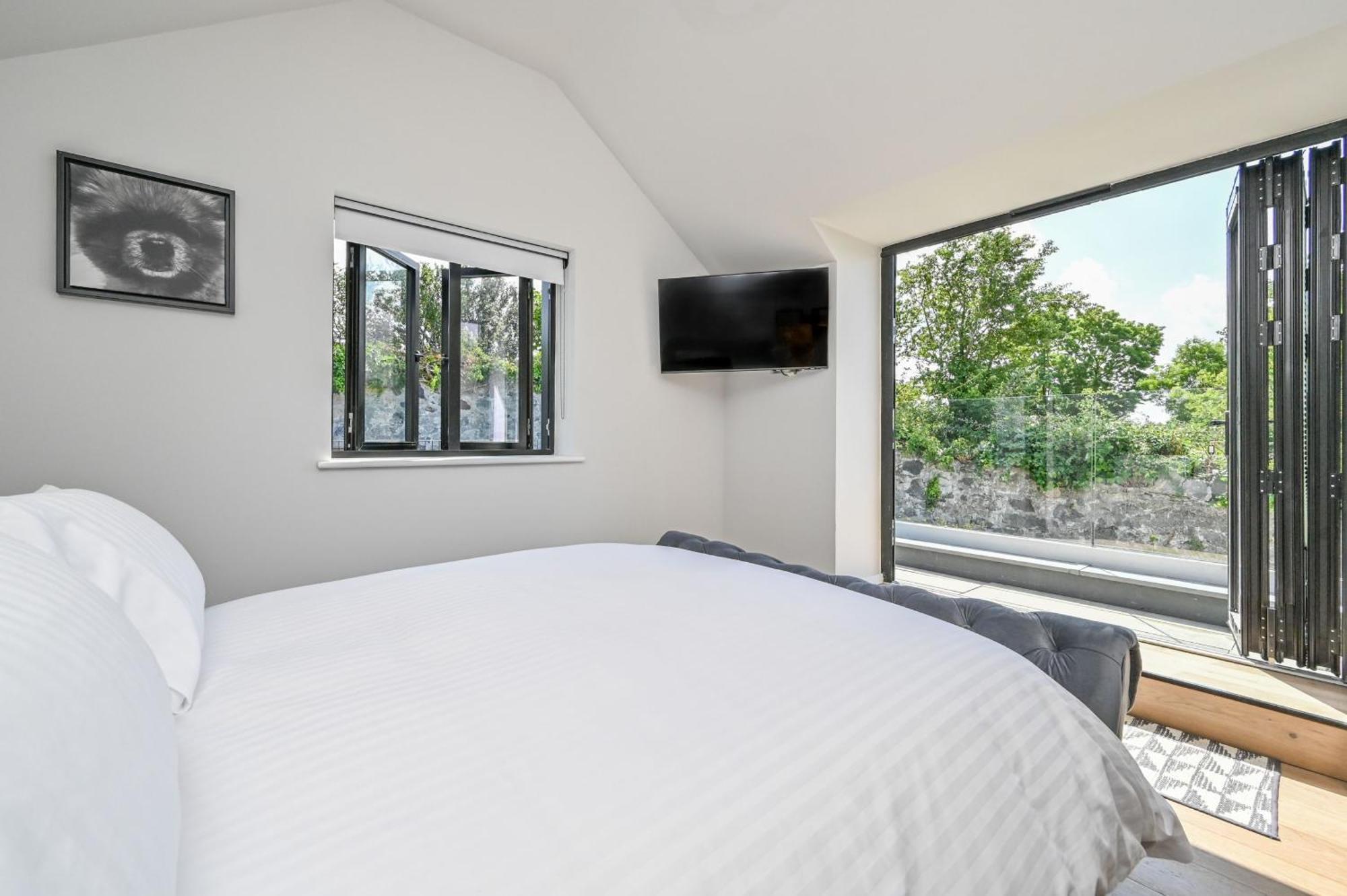 1 The Nest - Luxury Modern House Nr Beach & Bars With Sea Views & Free Parking Villa Charlestown  Luaran gambar