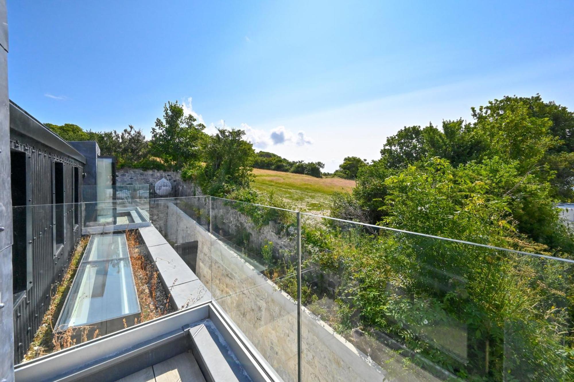 1 The Nest - Luxury Modern House Nr Beach & Bars With Sea Views & Free Parking Villa Charlestown  Luaran gambar